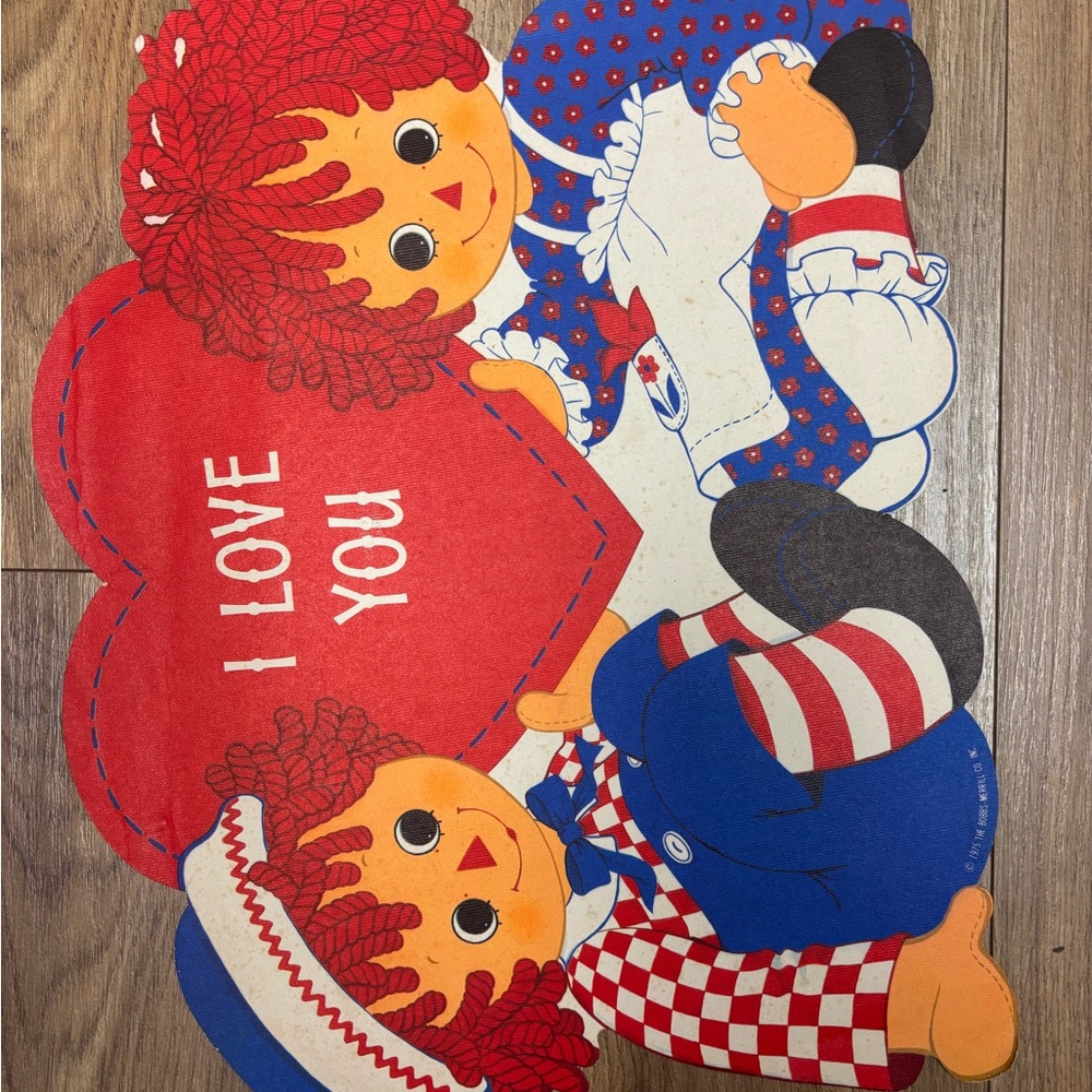 Raggedy Ann and Andy Heart-Shaped vintage die cut